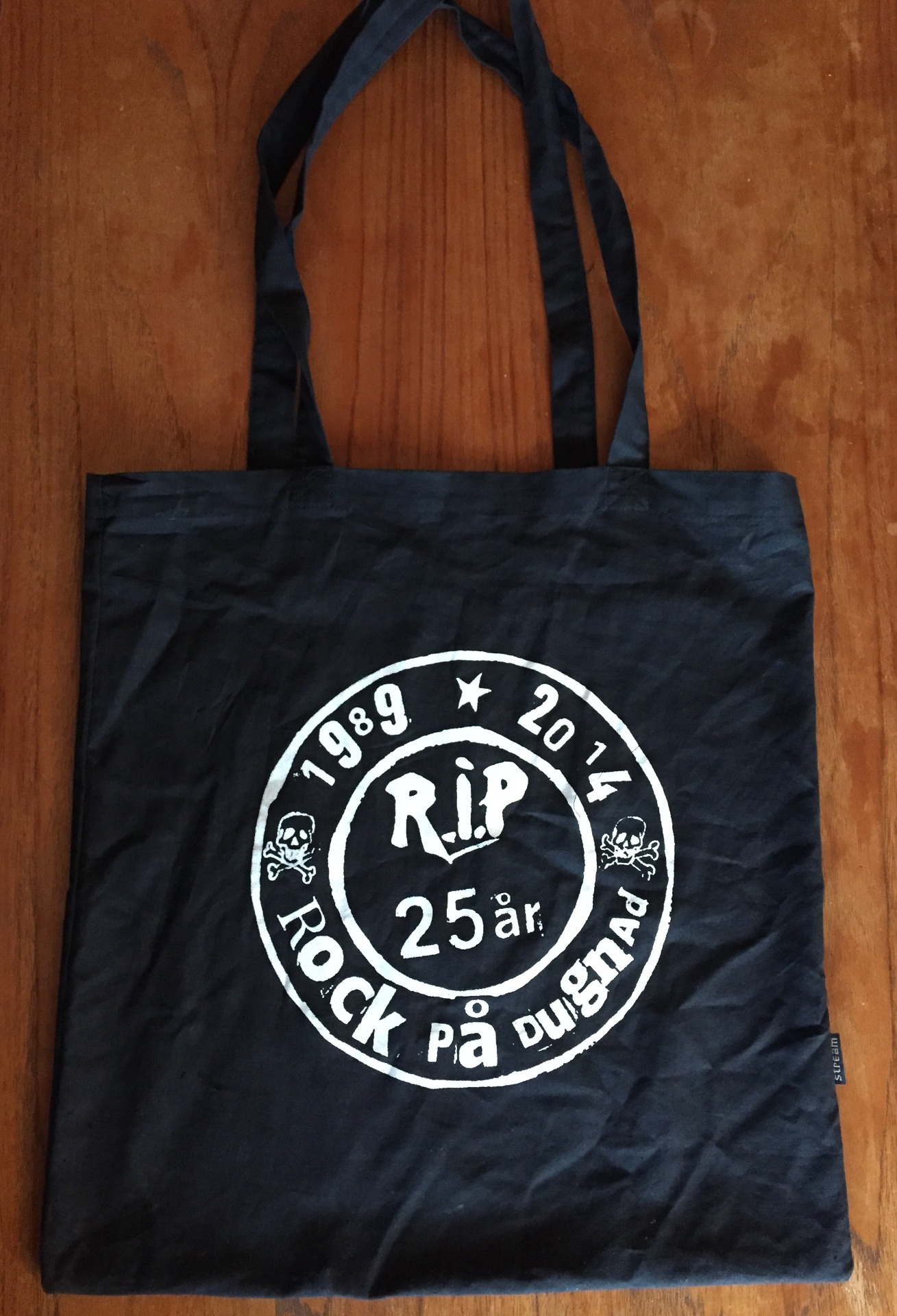 Totebag/bærenett – limitert jubileumsutgave 2014 – Denne er historie. 